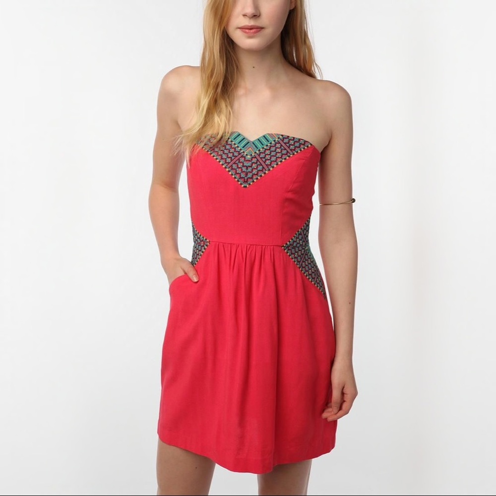 UO Embroidered Strapless Dress